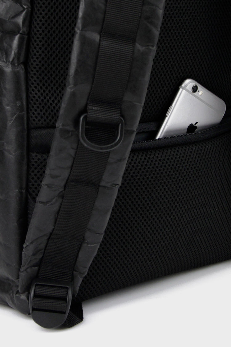TAITO Tyvek™ Backpack graphite