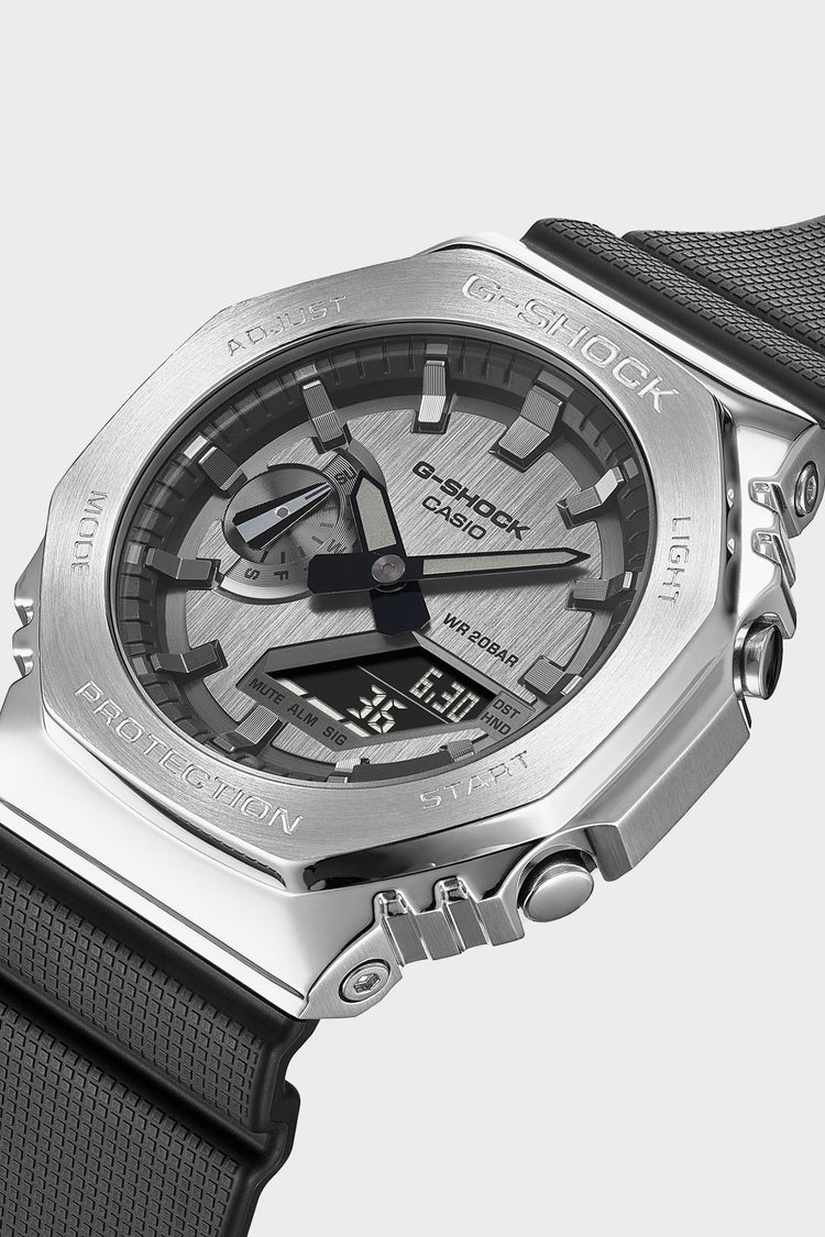 G-SHOCK GM-2100-1AER Men`s watch silver