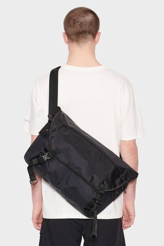 SATELLITE GEN.2 Messenger bag black